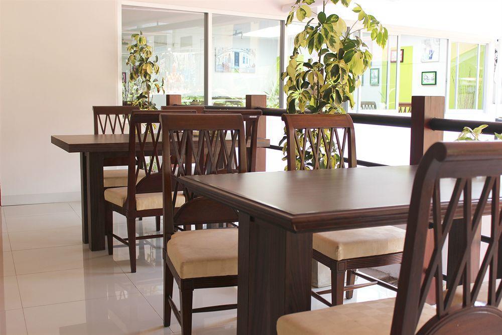 Pas Cher Hotel De Bangkok Luaran gambar