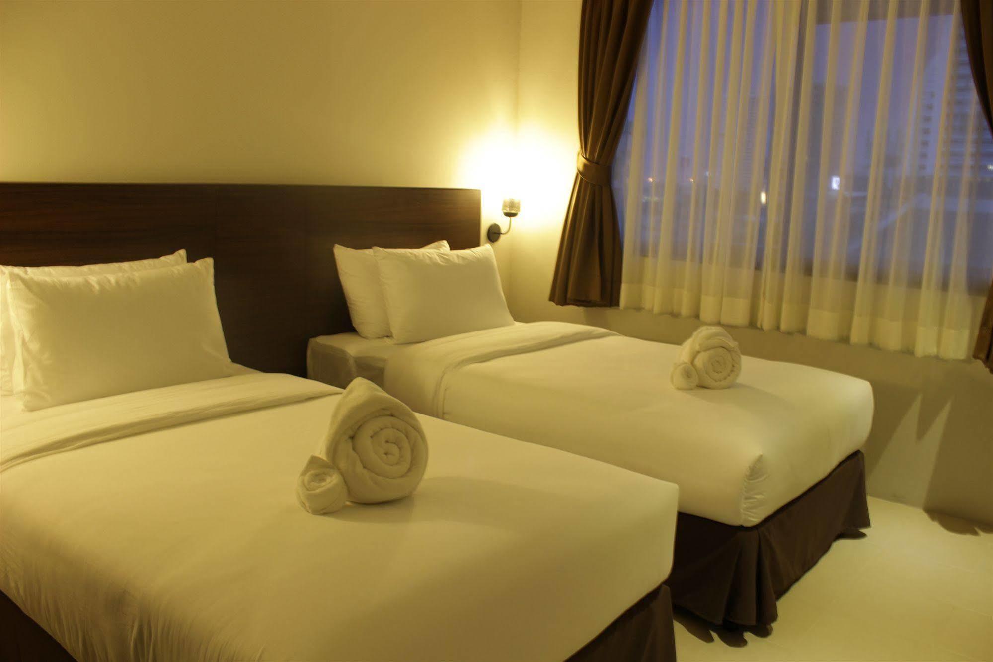 Pas Cher Hotel De Bangkok Luaran gambar