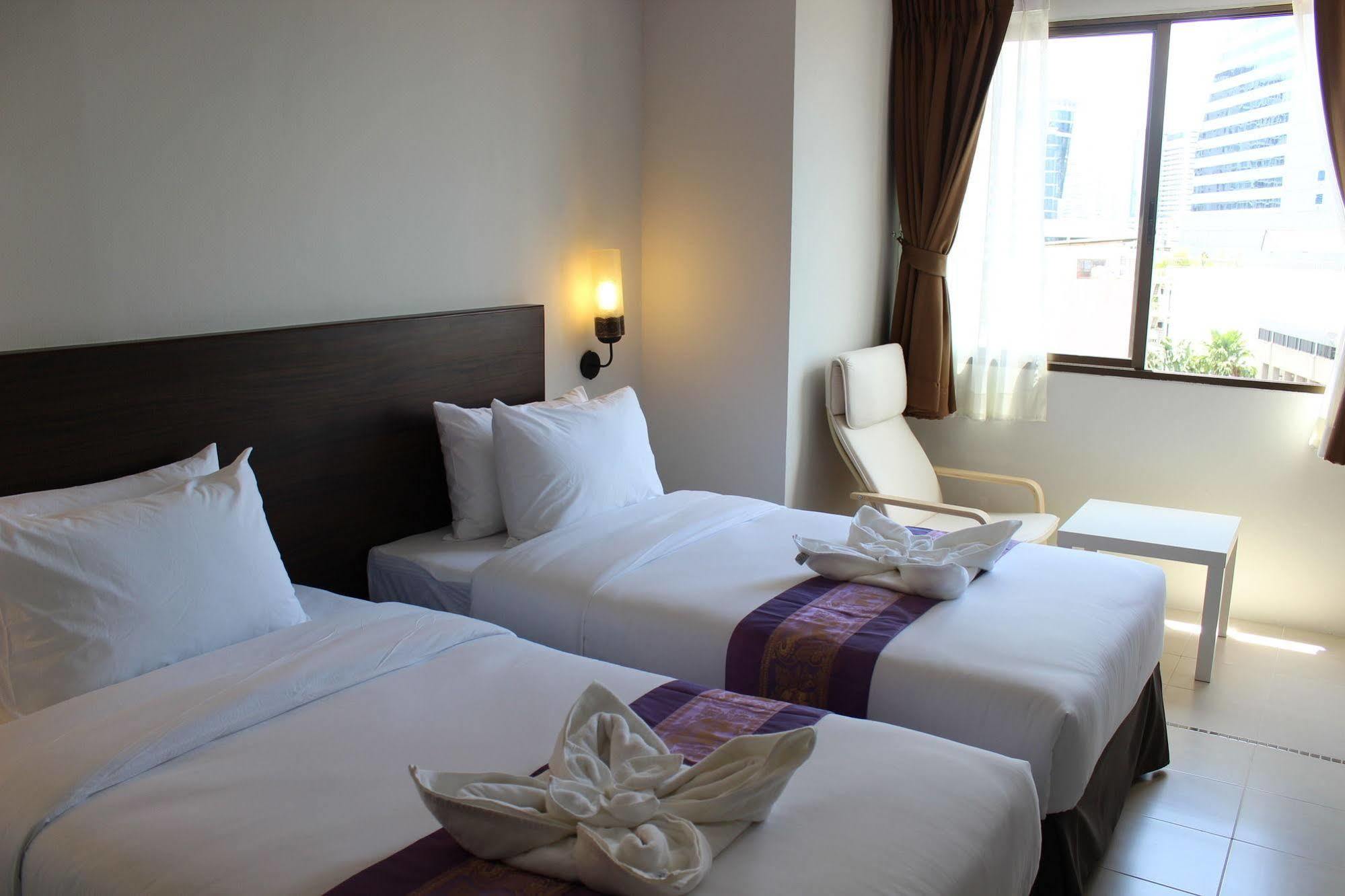 Pas Cher Hotel De Bangkok Luaran gambar